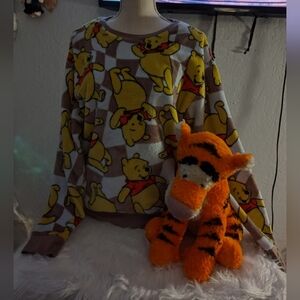 Winnie the Pooh Graphic Sweatshirt& Tiger Plush